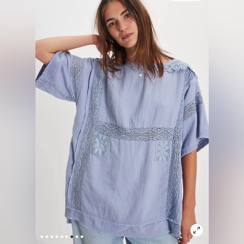 NWT We The Free Lace-Trim Oversized Top in BLACK - size small, very oversized